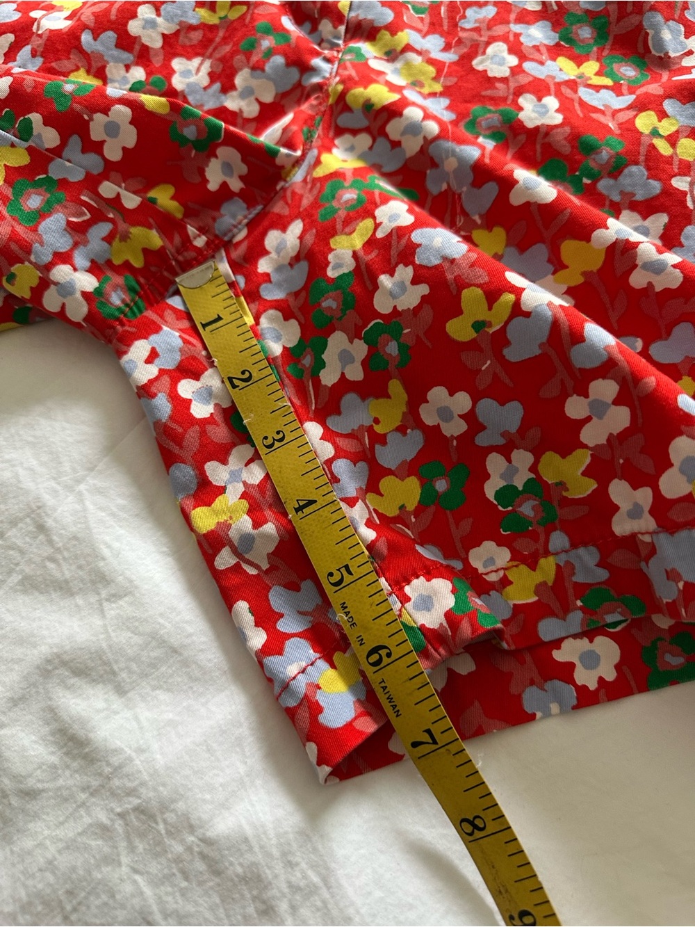 Talbots Red Floral Print Bermuda Shorts, size 14 - Picture 7 of 11
